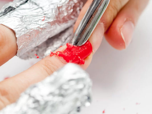 Shellac/Gel Soak-off - CND - Shellac & Creative Play Gel Polish